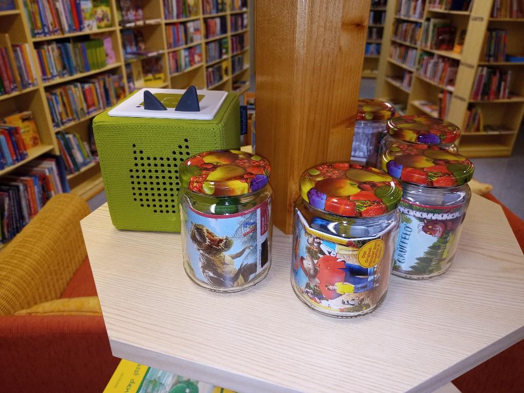 Innenansicht - Öffentliche Bücherei und Zentrale Schulbibliothek St. Anna am Aigen